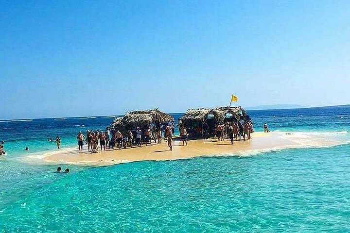 16da8398 dc8a 4c73 ab1c 6de884295cfa paradise island cayo arena mangroves from puerto plata full day