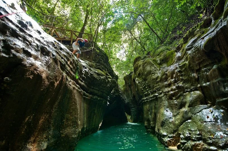 the 27 waterfalls of damajagua 259929